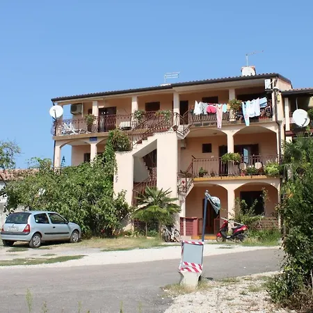 Appartamento With A Parking Space - 7073